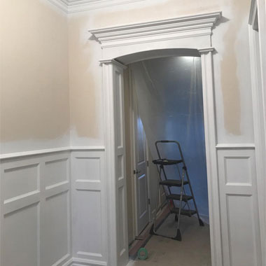 Want a crown molding installer for your home?